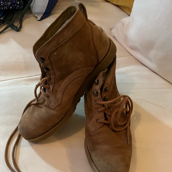 outgrew - Picture 1 of 1